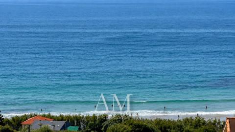 CHALET MUY EXCLUSIVO CON ESPECTACULARES VISTAS AL MAR, LAS PLAYAS Y LAS ISLAS CIES.CALIDAD Y PRIVACIDAD.