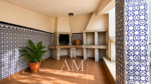 CHALET MUY EXCLUSIVO CON ESPECTACULARES VISTAS AL MAR, LAS PLAYAS Y LAS ISLAS CIES.CALIDAD Y PRIVACIDAD.