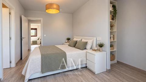 CHALET A PIE DE PLAYA EN HIO, TERRAZA CON VISTAS PANORAMICAS Y JARDIN, AEROTERMIA Y SUELO RADIANTE