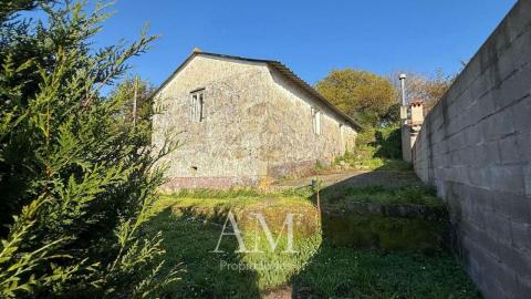 CASA CON PARCELA 600 M2 EN PRADO