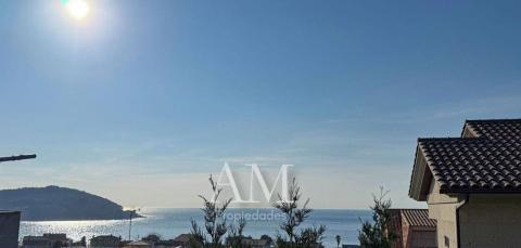CASA CON PARCELA 600 M2 EN PRADO