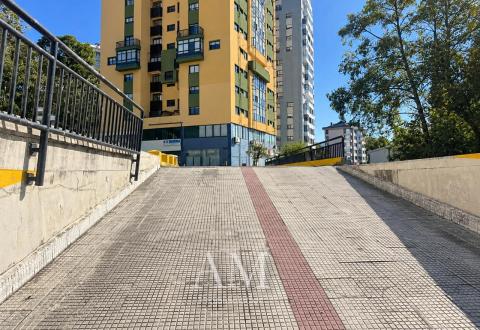 PLAZA DE GARAJE PARA MOTO EN LA CALLE  PADRE SEIXAS, 36